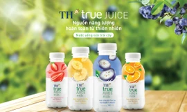 Sữa tươi sạch phối với việt quất và chuối – bộ đôi sôi động của TH 