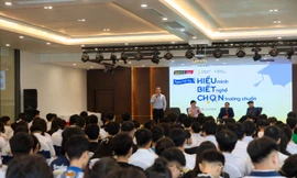 Trúng tuyển Đại học sớm: thận trọng để tránh lạc đường