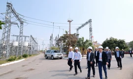 Chủ tịch EVNNPT kiểm tra việc cung cấp điện phục vụ Đại hội Đảng lần thứ XIII