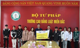 Quỹ phát triển tài năng Việt của ông Bầu hỗ trợ dinh dưỡng cho học sinh vùng cao