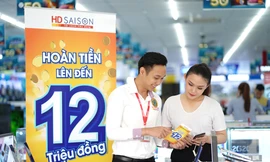 HD SAISON sẽ thay mặt khách hàng đóng góp 10.000 đồng để cứu trợ người dân bị thiệt hại do thiên tai, lũ lụt