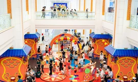 TTTM Vincom trên khắp cả nước đông kín khách dịp 2/9