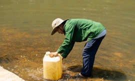 Niềm vui nước sạch về với bà con thôn Nại Hiệp, tỉnh Quảng Trị