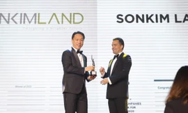 Ông Andy Han Suk Jung, Tổng Giám Đốc SonKim Land