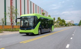 VinBus hợp tác Star Charge phát triển hệ thống trạm sạc xe buýt điện lớn nhất ASEAN