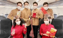 Những người không nghỉ Tết