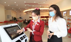 Giao dịch trực tuyến, tích điểm đổi quà hấp dẫn cùng HDBank Loyalty