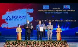 26 năm dẫn đầu ngành nội thất văn phòng Việt của nội thất Hòa Phát với “kho” giải thưởng