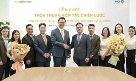 Hợp lực công nghệ - Mở rộng hệ sinh thái dịch vụ tài chính