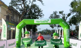 Herbalife Việt Nam cùng VnExpress Marathon Hải Phòng khuyến khích lối sống năng động lành mạnh