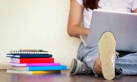 Gia sư online: Cơ hội giúp các bạn sinh viên có thêm thu nhập và đóng góp ý nghĩa 