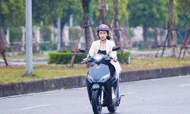 Không cần làm gì, chiếc xe này sẽ giúp bạn nổi bật giữa đám đông