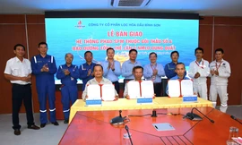 BSR nhập chuyến dầu thô đầu tiên sau bảo dưỡng phao rót dầu