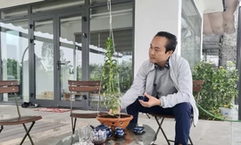 Nghệ nhân Minh Xa chia sẻ bí quyết chăm sóc hoa lan