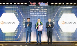 Hanwha Life Việt Nam được vinh danh top 10 công ty bảo hiểm uy tín năm 2024