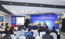 Cen Land: Hành trình mới và bước tiến ra thế giới