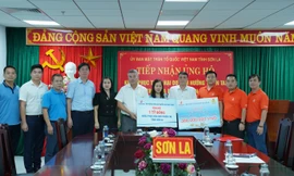 Petrovietnam hỗ trợ người dân khắc phục hậu quả mưa lũ