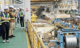 Hòa Phát cán mốc 10 triệu tấn HRC