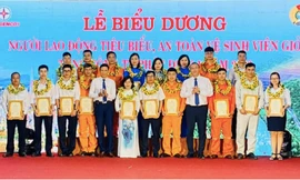 EVNGENCO1 biểu dương người lao động tiêu biểu và an toàn vệ sinh viên giỏi năm 2022