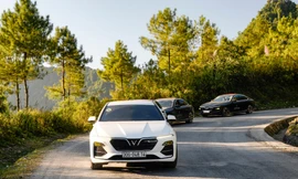 Đảm bảo 5K mùa dịch, VinFast tiên phong phục vụ lái thử xe, ký hợp đồng tại nhà khách hàng