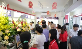 Mắt kính Salenoptic ưu đãi 30% kỷ niệm 30 năm thành lập