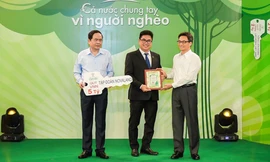 Đồng lòng hướng về Miền Trung