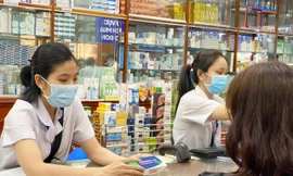 FPT Long Châu tiên phong trợ giá thuốc điều trị Covid-19 Molnupiravir chính hãng