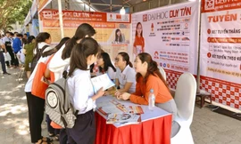 Chọn trường thông minh