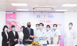 Bệnh viện Ung bướu TP.HCM triển khai đề án chuyên biệt hỗ trợ người bệnh ung thư vú