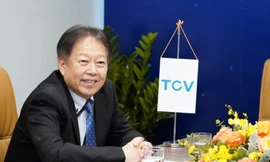 Hướng đi nào cho doanh nghiệp bất động sản 'sinh sau đẻ muộn'