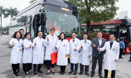 Roche chung tay cùng Quỹ Ngày mai tươi sáng mang niềm vui tới bệnh nhi ung thư trước thềm Xuân Giáp Thìn