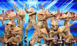 Quang Đăng tái hiện tiết mục từng gây sốt Asia’s got Talent tại lễ trao giải thể hình lớn nhất năm