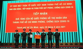 MB góp tặng 4.000 tấn gạo tặng nhân dân TP.HCM