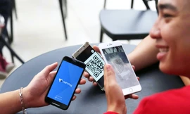 Ngày mai, VNPT tặng 50% giá trị nạp thẻ VinaPhone qua VNPT Pay