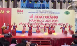 Trường Đại học Kinh doanh và Công nghệ Khai giảng năm học 2022 - 2023