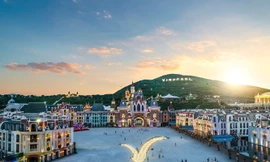 Cơ hội trực tiếp gặp mặt Charlie Puth dành cho fan Việt