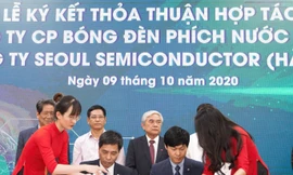 Công ty Rạng Đông ký kết với các đối tác