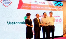 Vietcombank được vinh danh là Ngân hàng chuyển đổi số tiêu biểu năm 2020