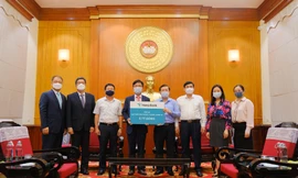 Hana Bank ủng hộ Quỹ Vắc-xin phòng, chống Covid 6 tỷ đồng 