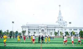 Bùng nổ ngày hội thể thao đầu tiên bên bờ biển giữa trung tâm Thủ đô