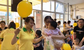 Cách phòng bệnh cho trẻ trong mùa nắng nóng