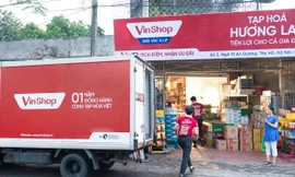 Ra ngõ thấy VinShop, “tạp hóa công nghệ” rộng cửa chinh phục thị trường bán lẻ tỷ đô