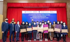 Samsung hợp tác với Google, tăng cường chuyển đổi số trong giáo dục tại một số trường học 