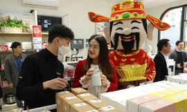 Trải nghiệm “Mua sắm giải trí” tại cửa hàng Locknlock Mega Grand World