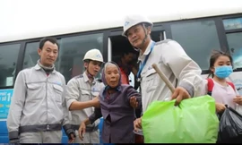 Hòa Phát ủng hộ tỉnh Quảng Ngãi 5 tỷ đồng khắc phục hậu quả bão số 9