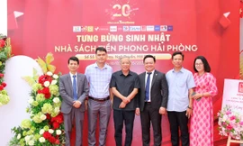 Kỷ niệm 20 năm – Khách hàng trúng thưởng xe đạp địa hình tại Nhà sách Tiền Phong Hải Phòng