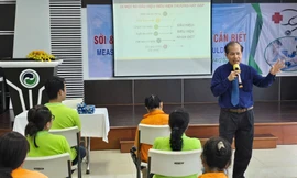 VWS tập huấn phòng chống bệnh sởi và thời tiết cho người lao động