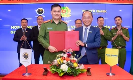 Nam A Bank hợp tác với trung tâm RAR - Bộ Công an chính thức triển khai xác thực điện tử qua VNEID