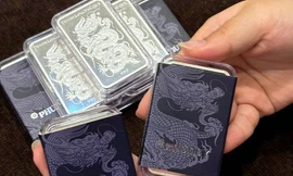 Giá bạc bùng nổ, mức tăng gần gấp đôi giá vàng trong quý 2/2025