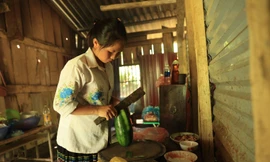 Chung tay mang đến những bữa ăn yêu thương cho trẻ em vùng cao